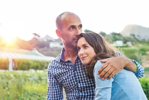 Unicis , l'agence matrimoniale qui favorise les rencontres